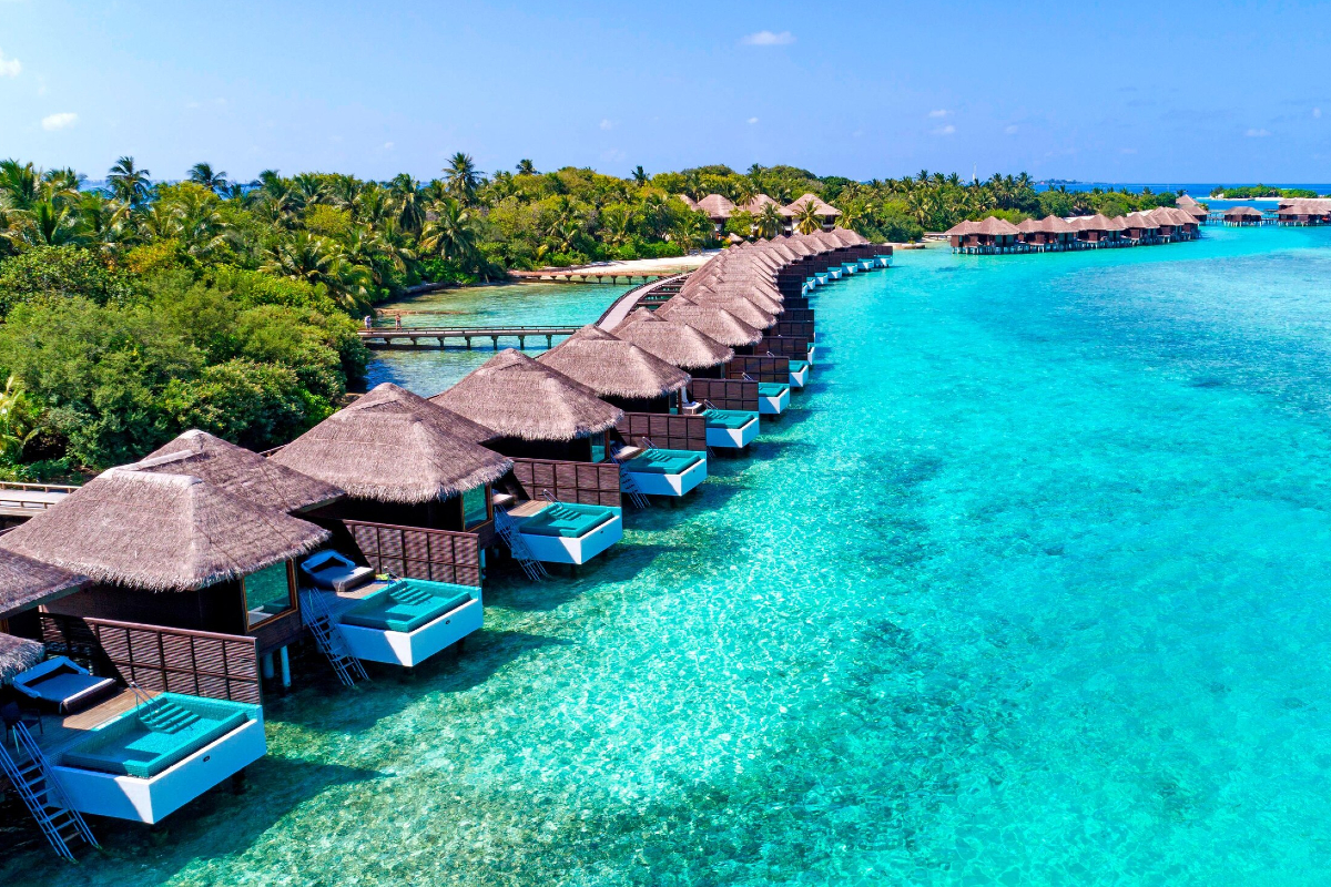 Sheraton Maldives Full Moon Resort & Spa